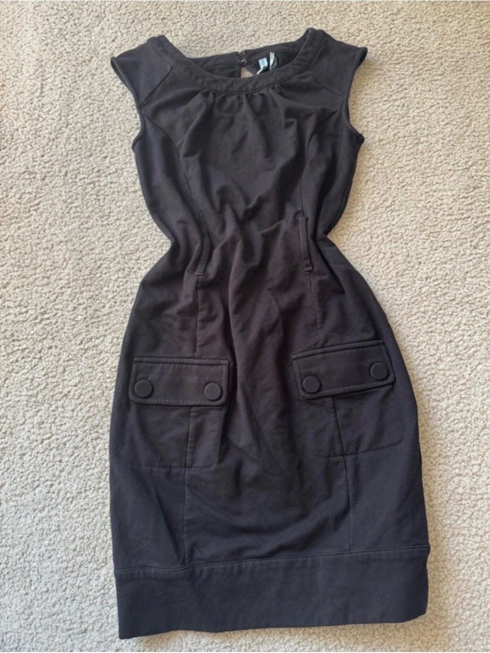 Guess by Marciano Black Sleeveless Sheath Dress with Front Flap Pockets y2k